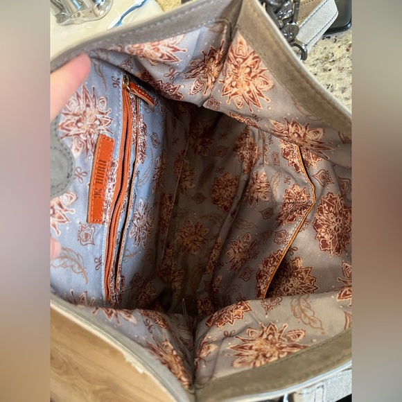 HOBO Pier Leather Gray Titanium Shoulder Bag - Picture 10 of 13